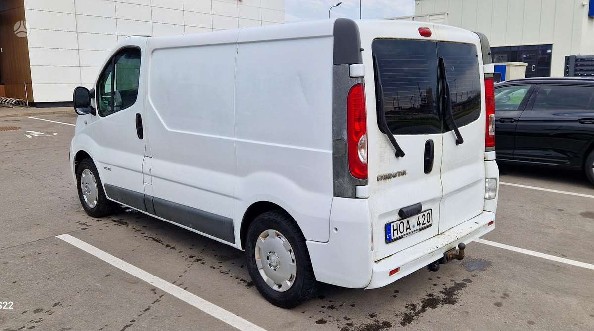 Renault Trafic, 2.0 l., Коммерческий