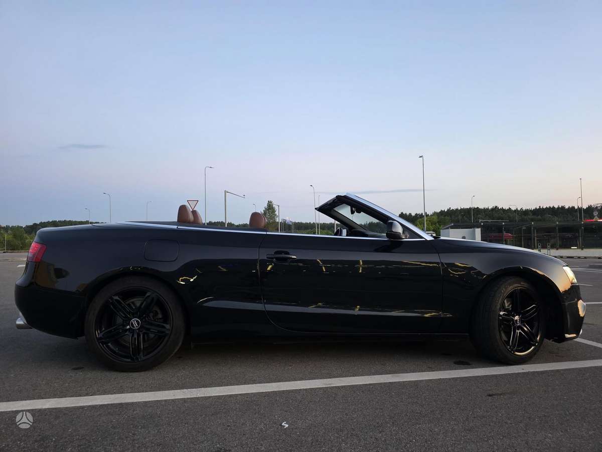 Audi A5, 2.0 l., convertible