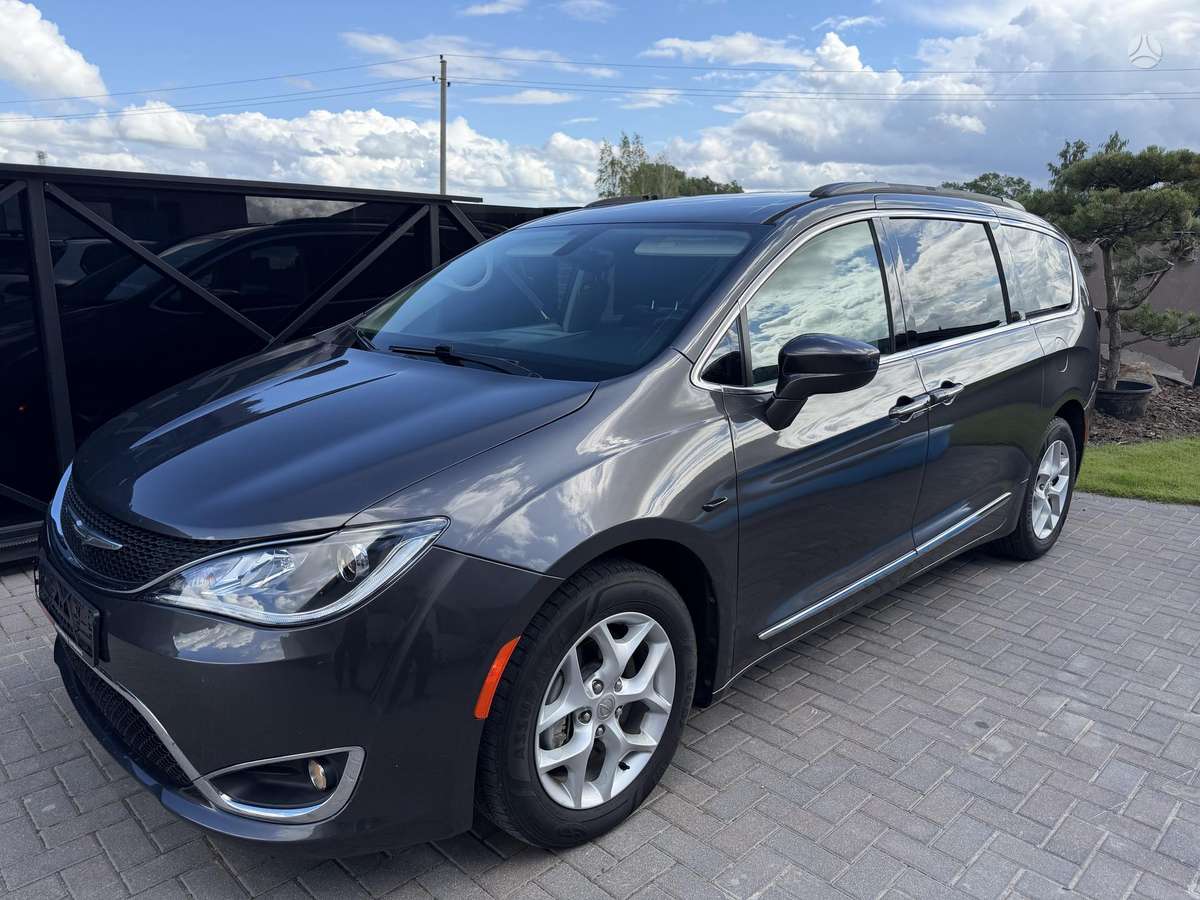 Chrysler Pacifica, 3.6 l., Минивэн