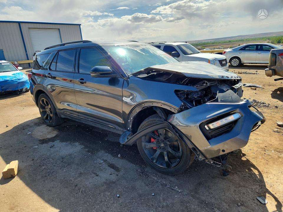 Ford Explorer, 3.0 l., off-road / crossover