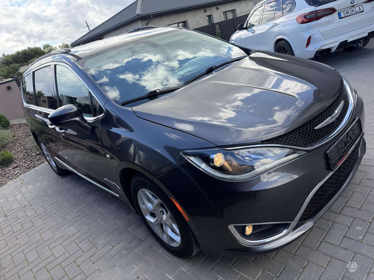 Chrysler Pacifica, 3.6 l., Минивэн