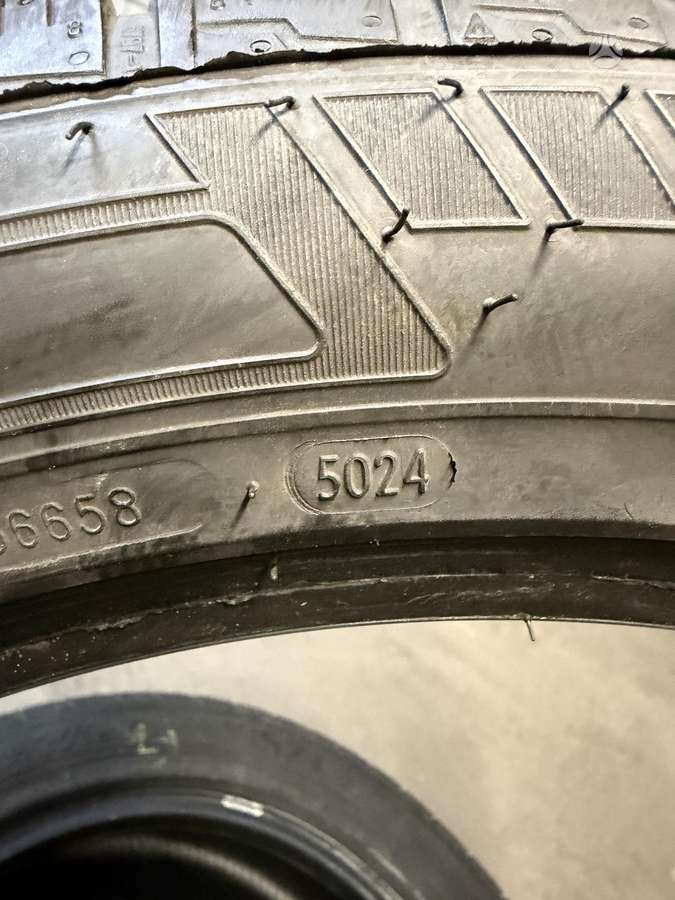 Petlas Explero, всесезонные 235/50 R19