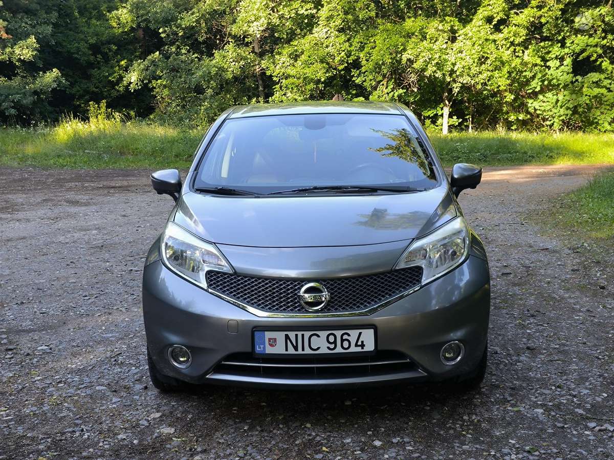 Nissan Note, 1.5 l., hatchback