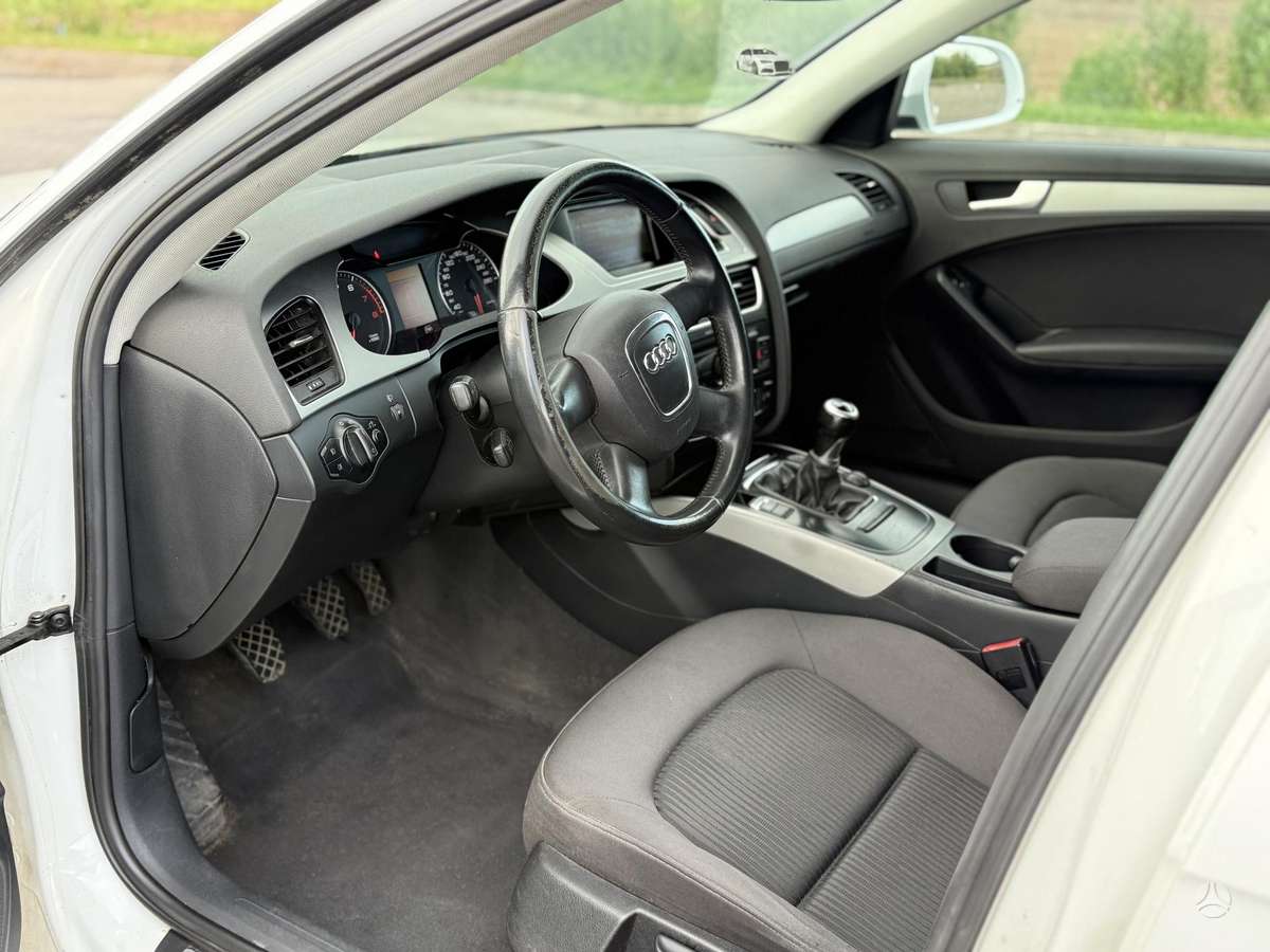 Audi A4, 1.8 l., Универсал