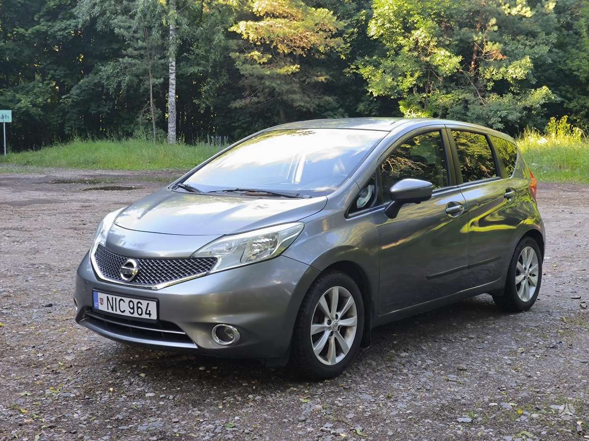 Nissan Note, 1.5 l., Хэтчбек
