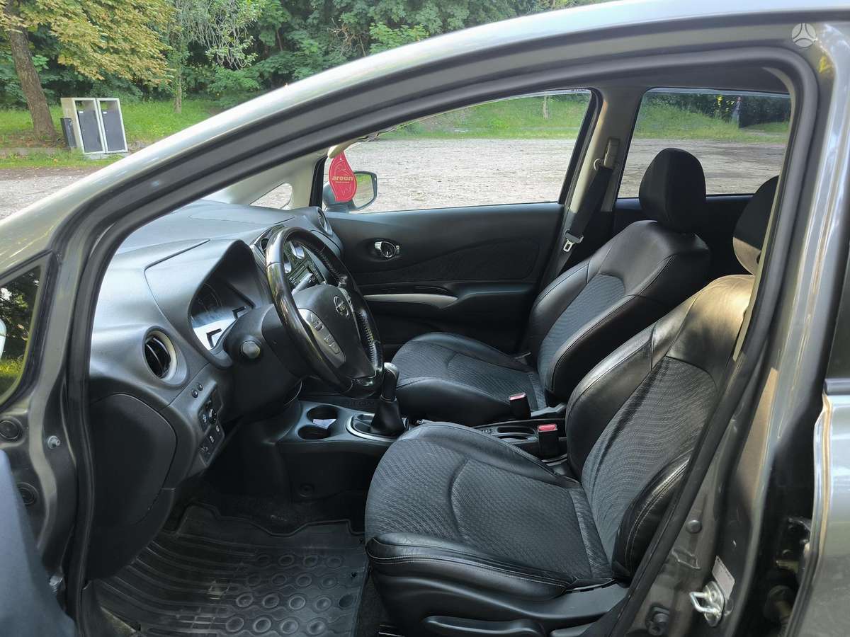 Nissan Note, 1.5 l., hatchback