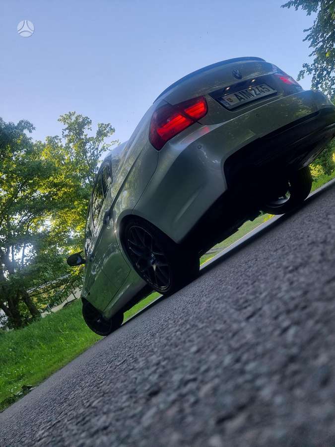 BMW 320, 2.0 l., Седан