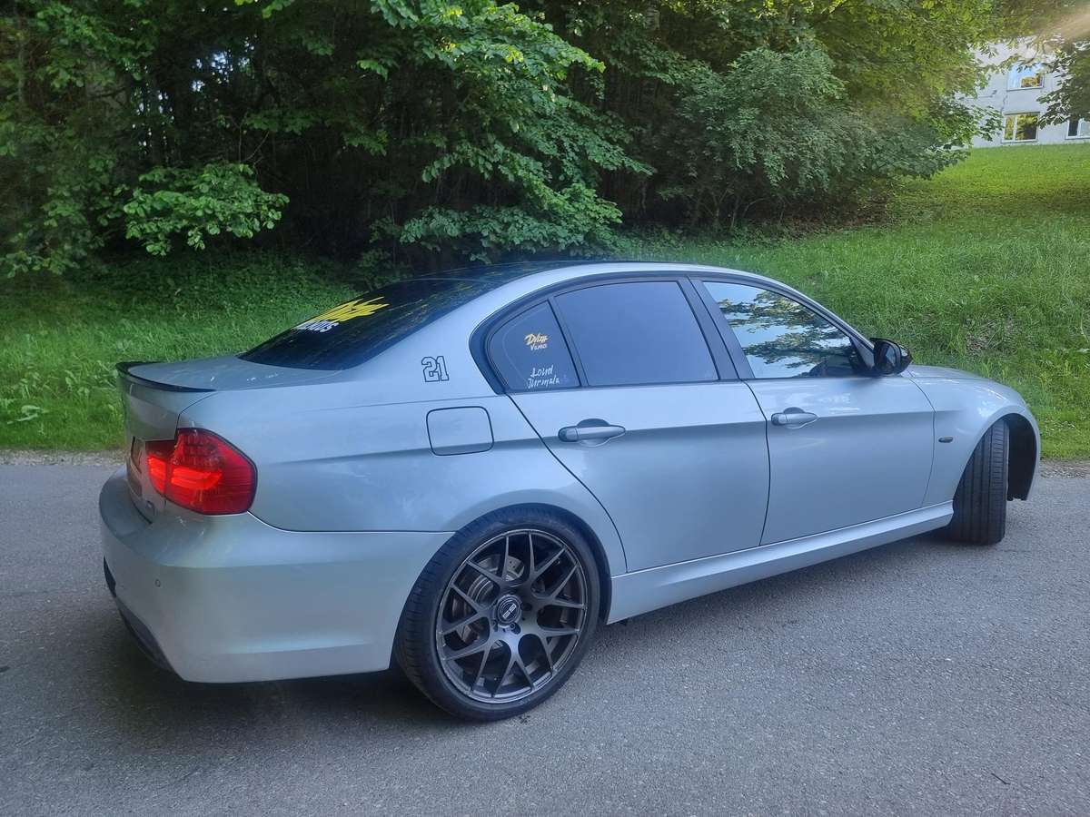 BMW 320, 2.0 l., Седан