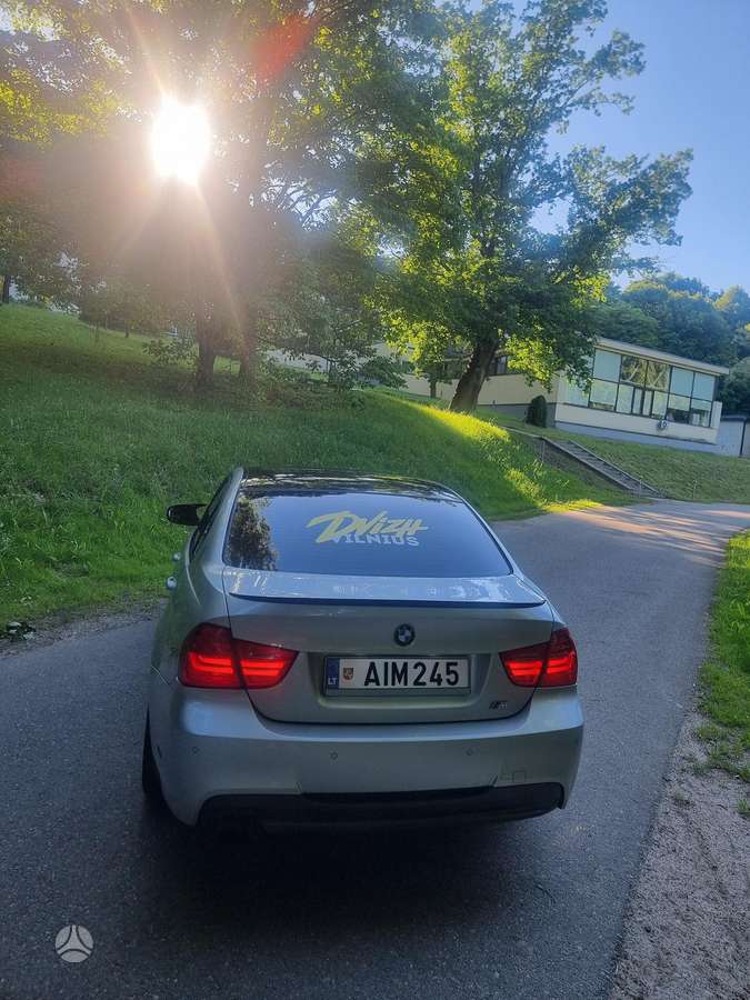 BMW 320, 2.0 l., Седан