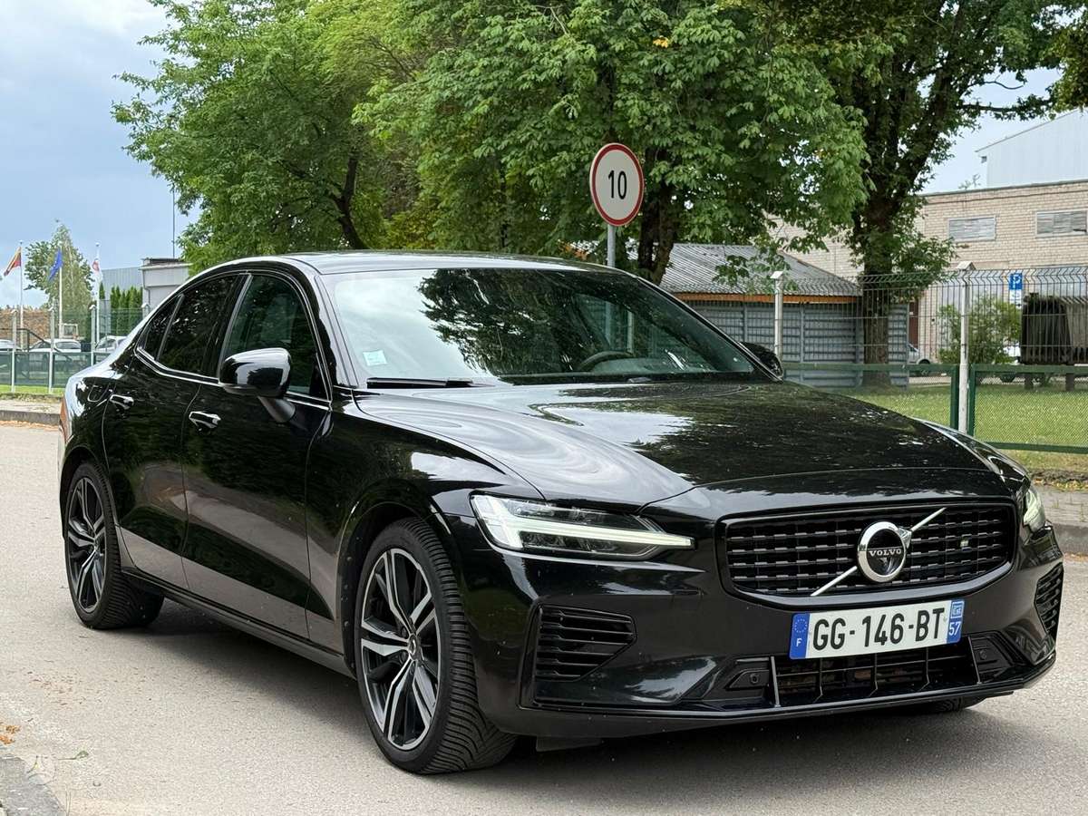 Volvo S60 - 1