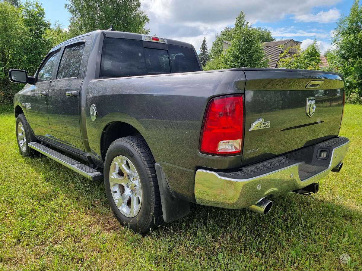 RAM 1500, 5.7 l., pick-up