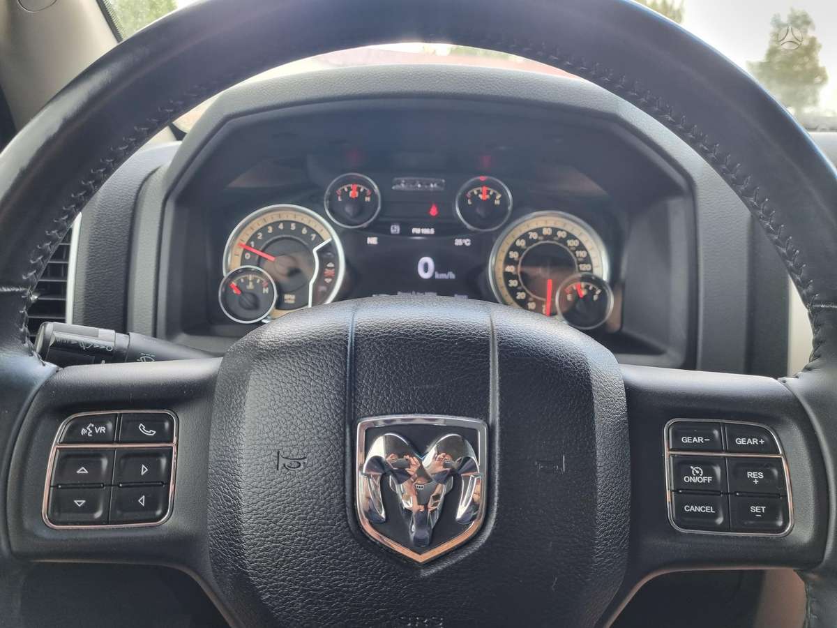 RAM 1500, 5.7 l., pikapas