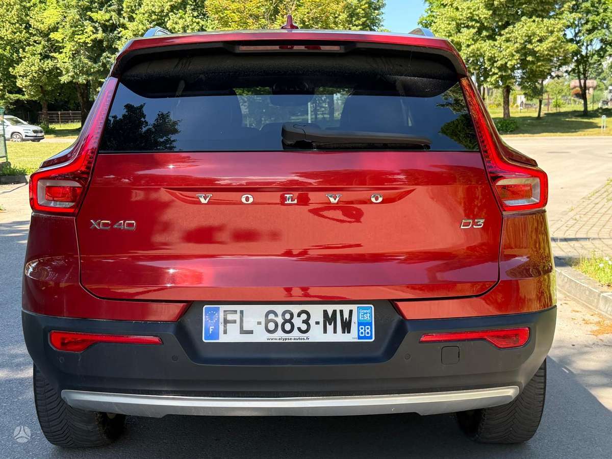 Volvo XC40 - 11