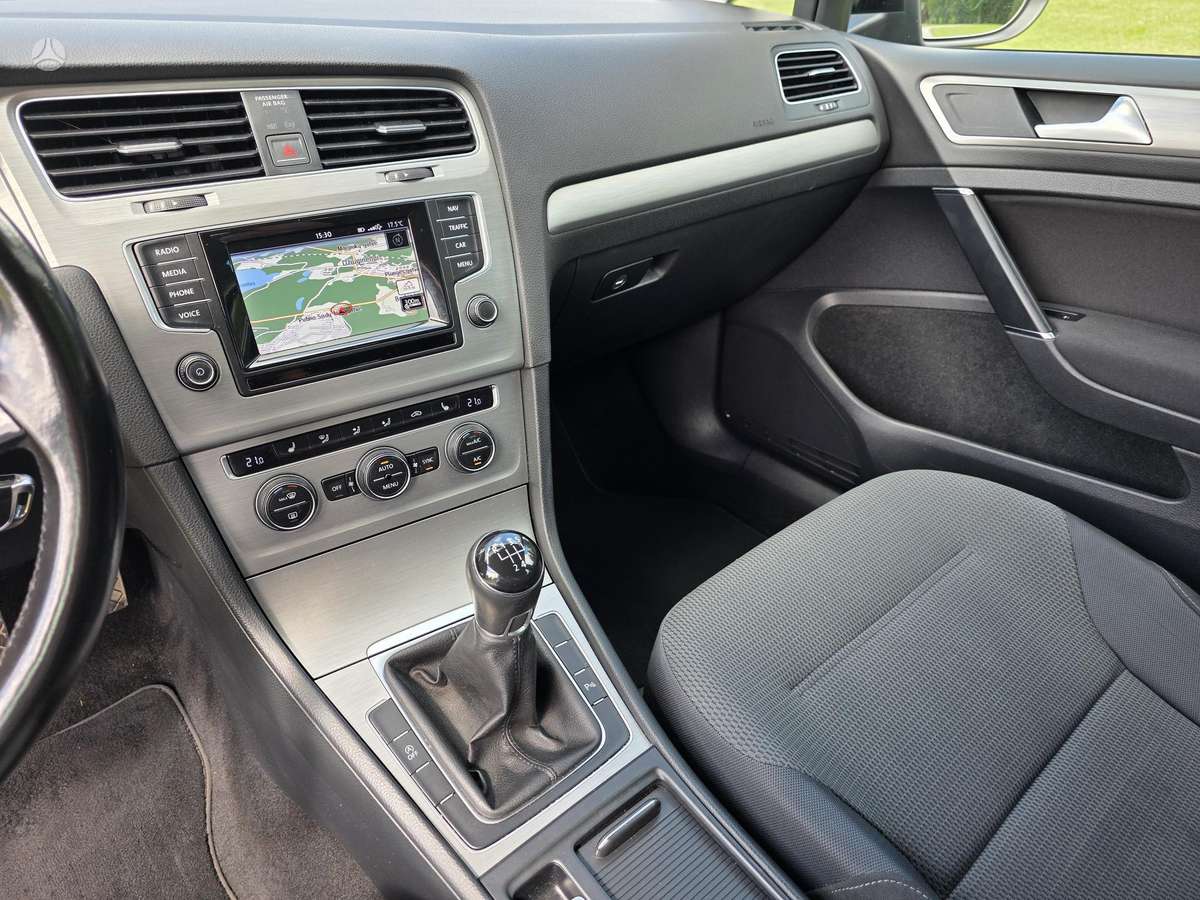 Volkswagen Golf, 1.6 l., Универсал