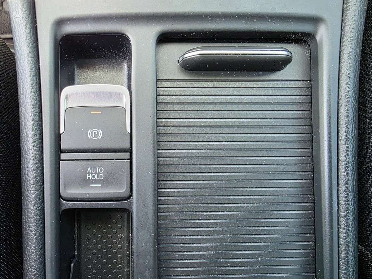 Volkswagen Golf, 1.6 l., Универсал