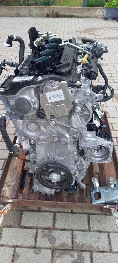 Lexus UX 250h dzinējs