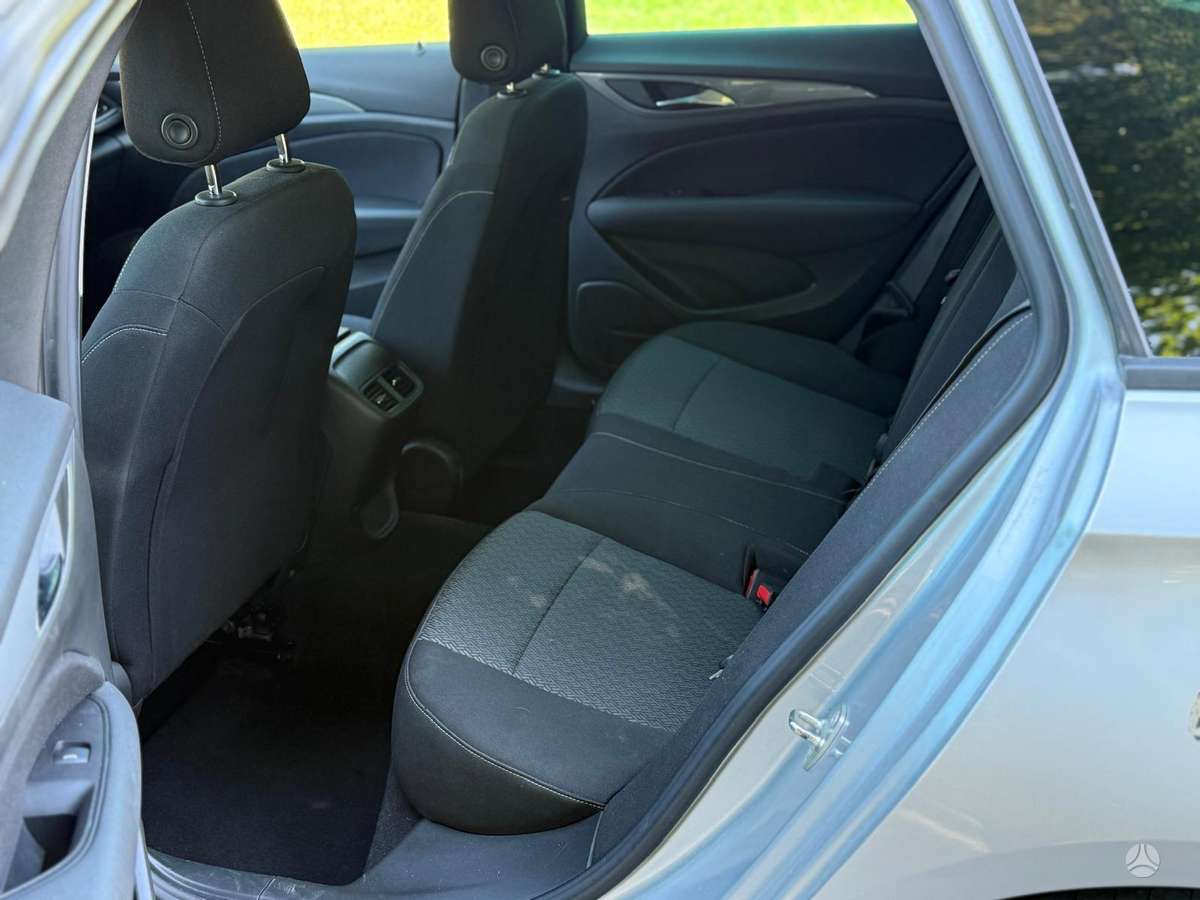 Opel Insignia, 1.6 l., Универсал