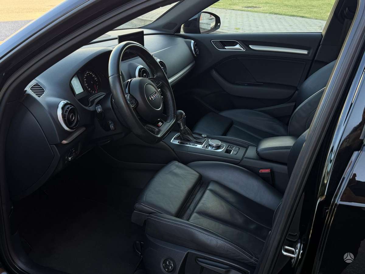 Audi A3, 1.8 l., Хэтчбек