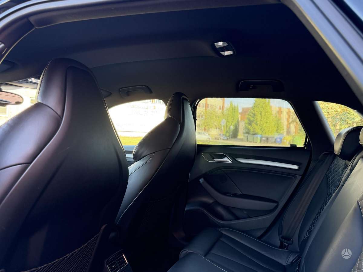 Audi A3, 1.8 l., Хэтчбек