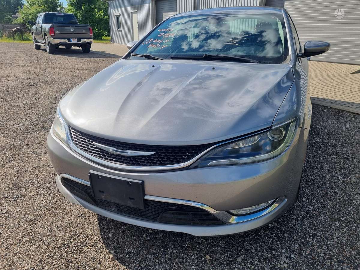 Chrysler 200, 3.6 l., Седан