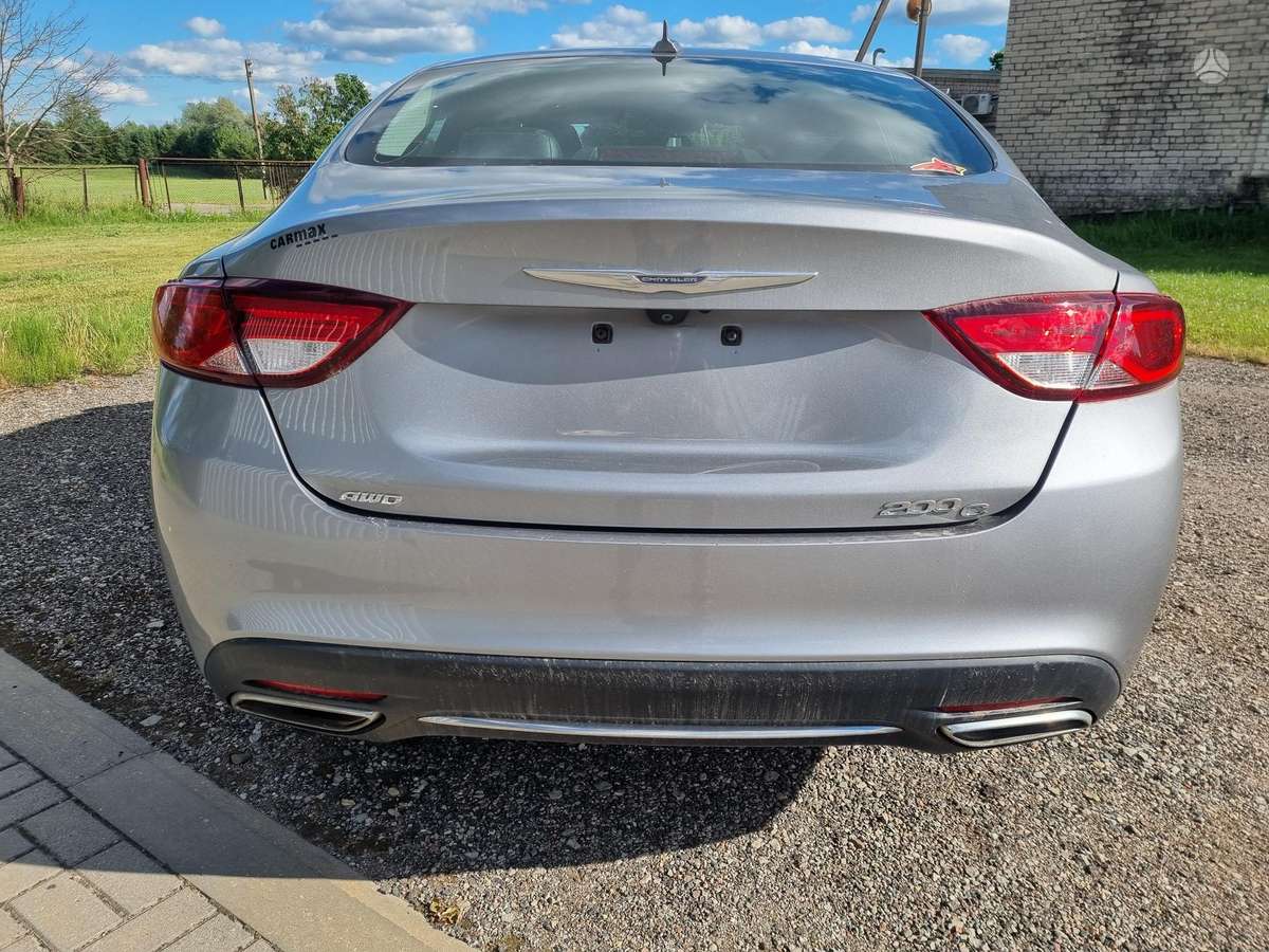 Chrysler 200, 3.6 l., Седан