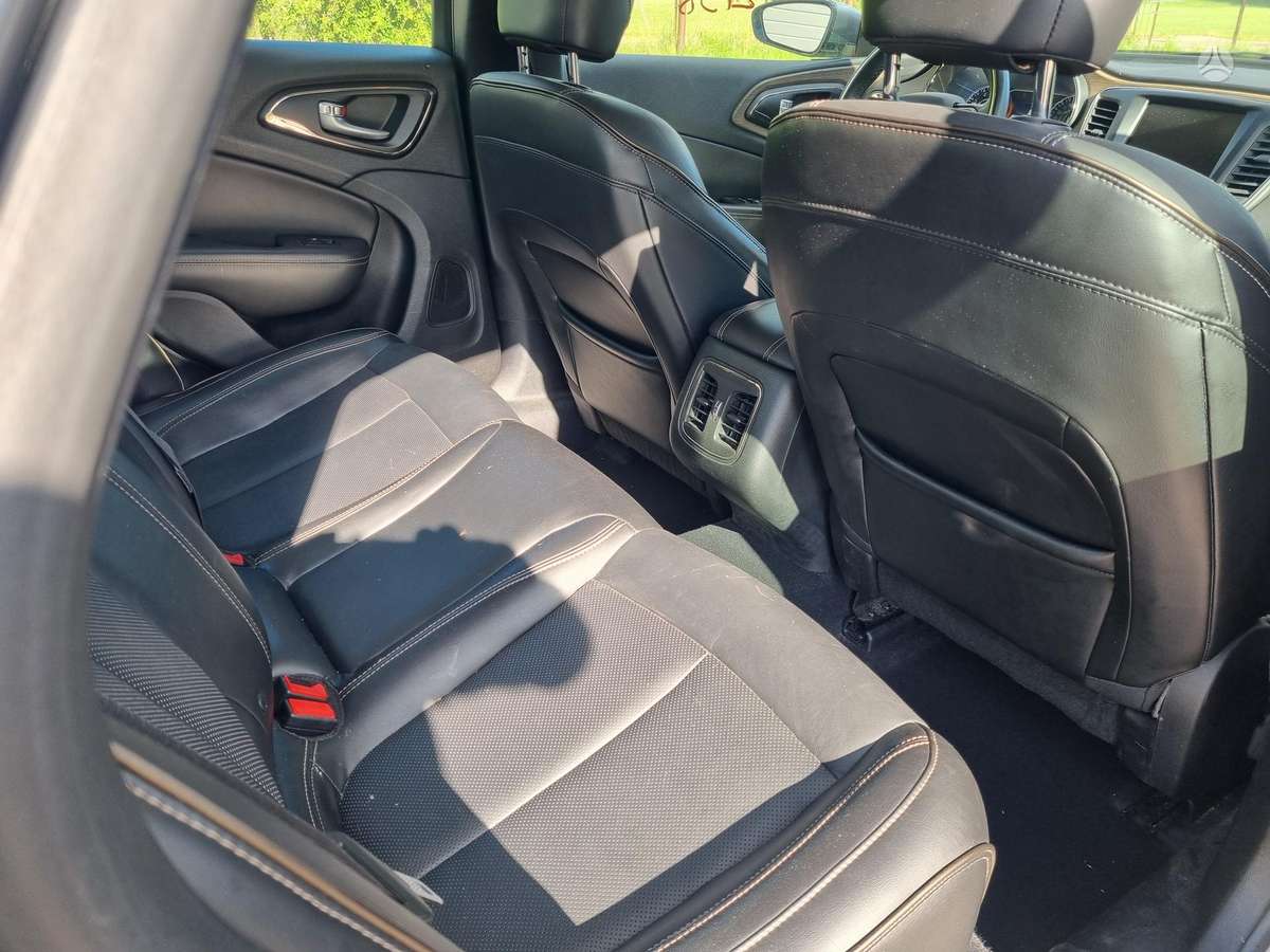 Chrysler 200, 3.6 l., Седан