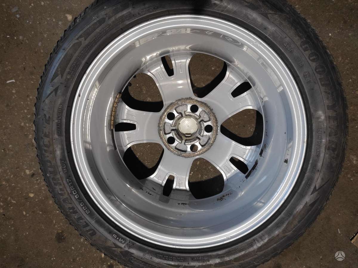 Ford, lengvojo lydinio, R17