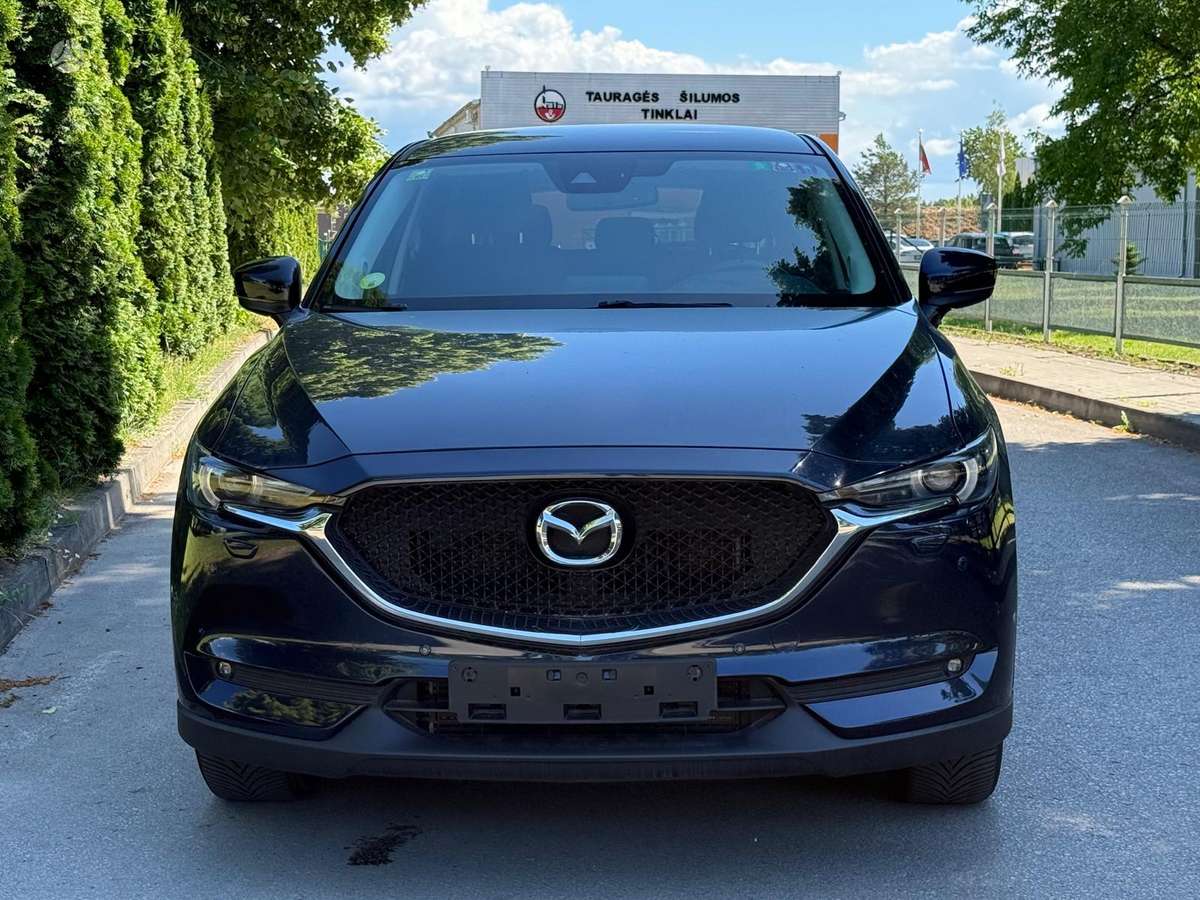 Mazda CX-5, 2.2 l., off-road / crossover