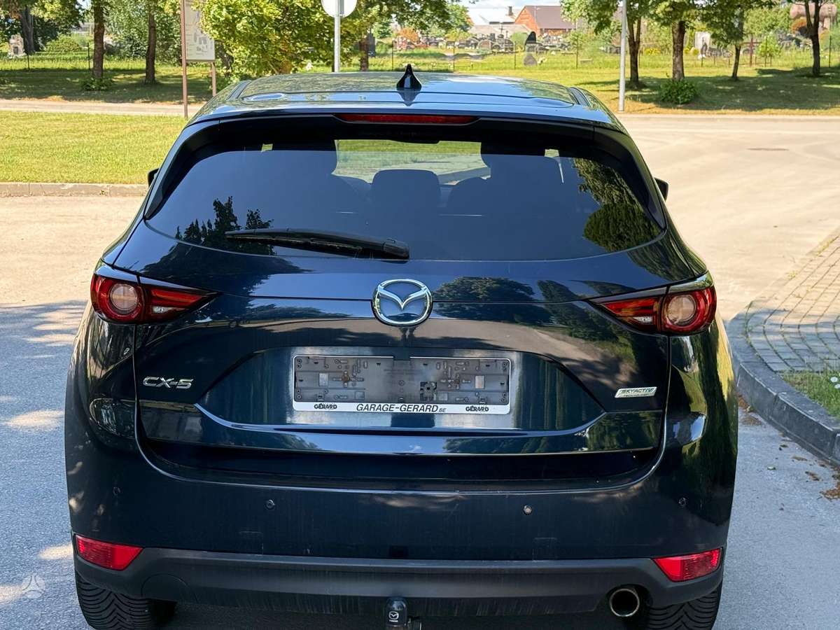 Mazda CX-5, 2.2 l., off-road / crossover