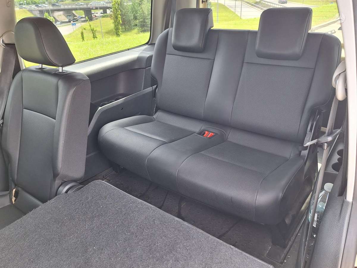 Volkswagen Caddy Maxi, 2.0 l., Минивэн