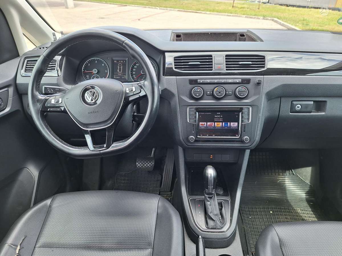 Volkswagen Caddy Maxi - 9