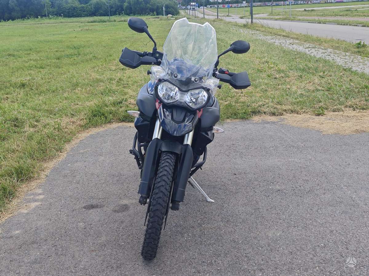 Triumph Tiger 800cc, krosa / enduro