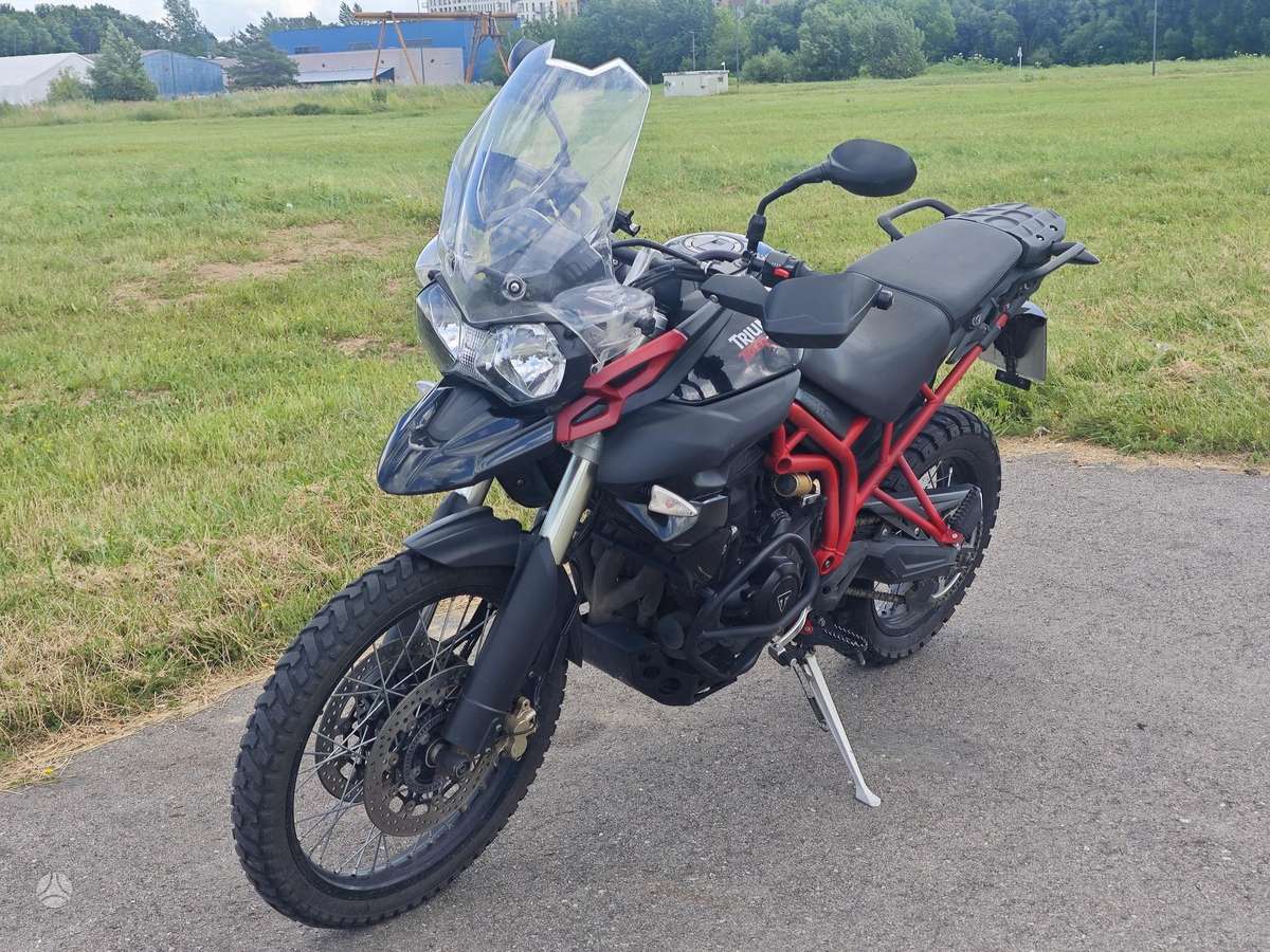 Triumph Tiger 800cc, krosa / enduro