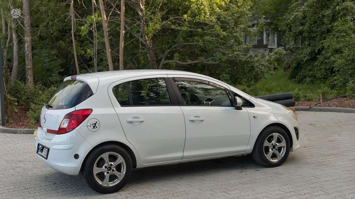 Opel Corsa, 1.4 l., hatchback