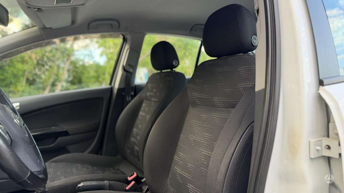 Opel Corsa, 1.4 l., hatchback