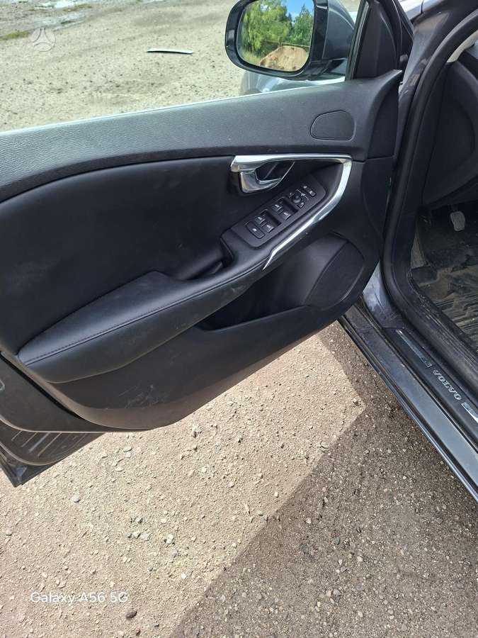 Volvo V40, 1.6 l., Хэтчбек
