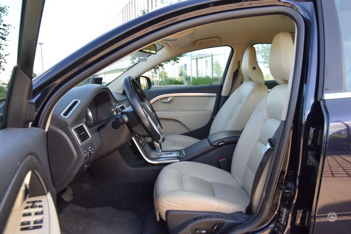Volvo S80, 2.0 l., Седан