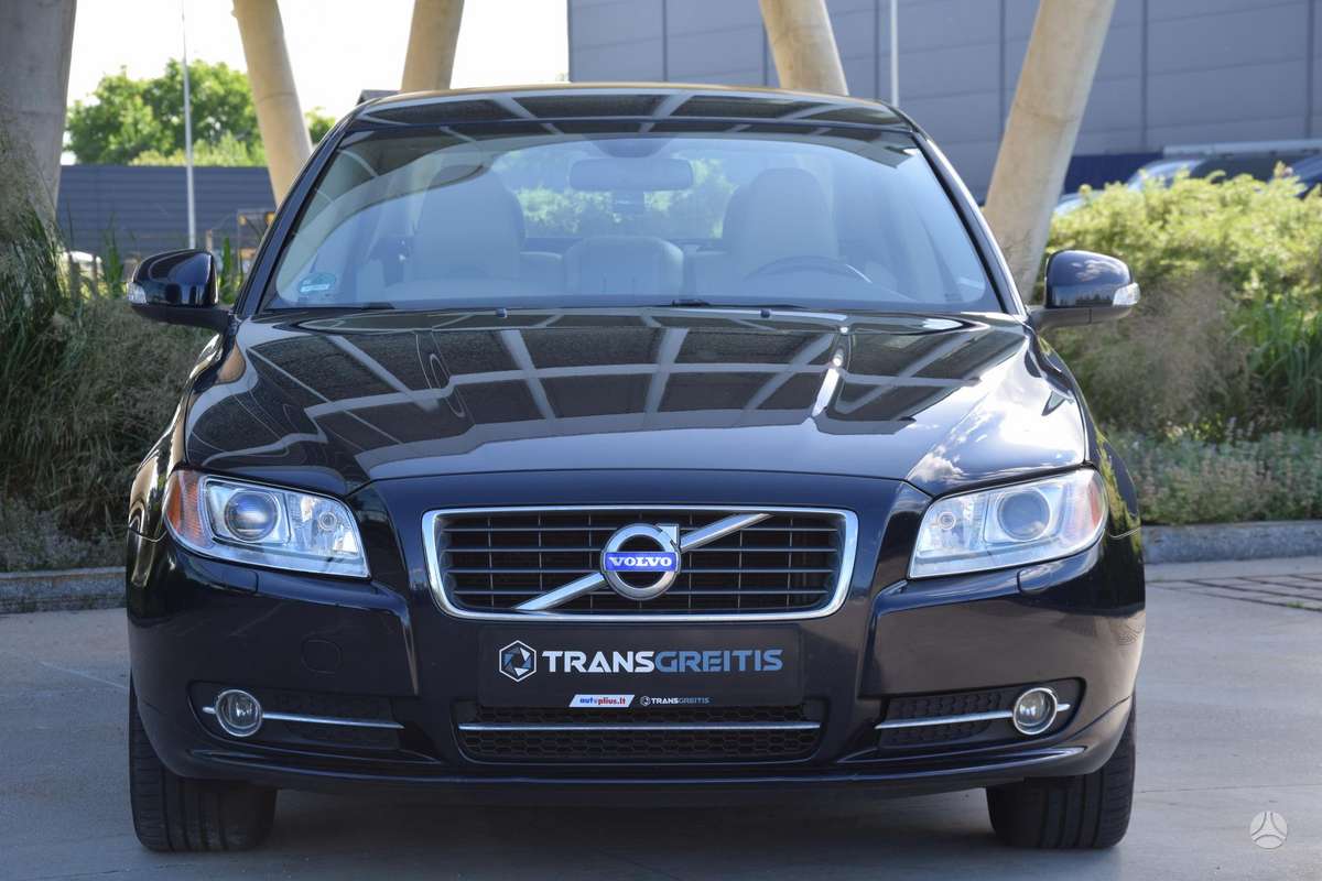 Volvo S80, 2.0 l., Седан