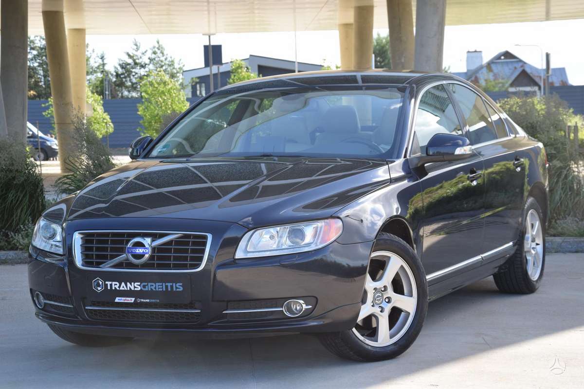 Volvo S80, 2.0 l., Седан