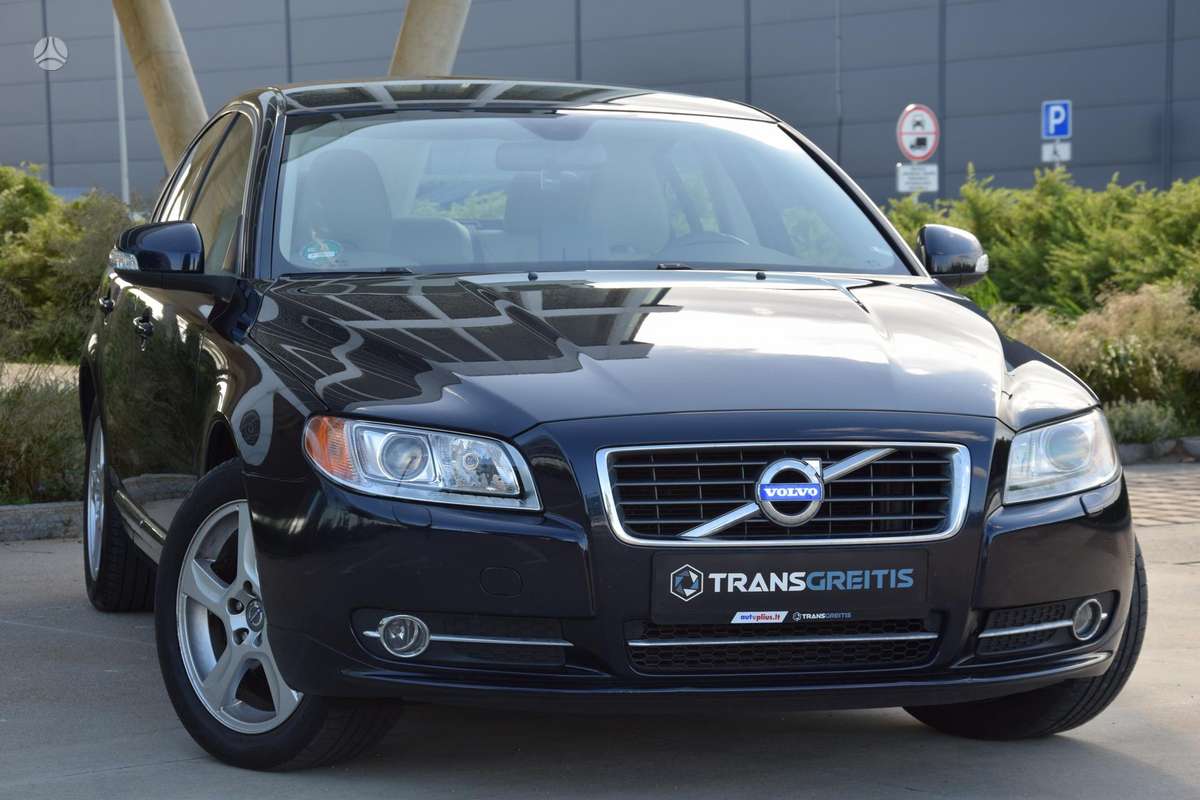 Volvo S80, 2.0 l., Седан