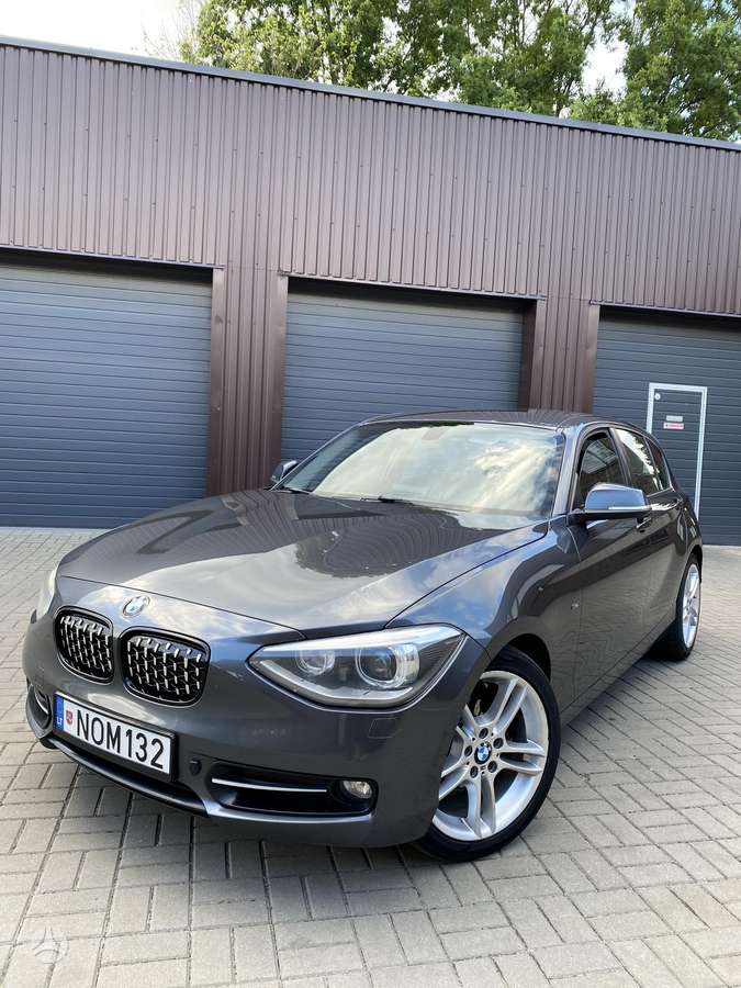 BMW 118, 2.0 l., hatchback