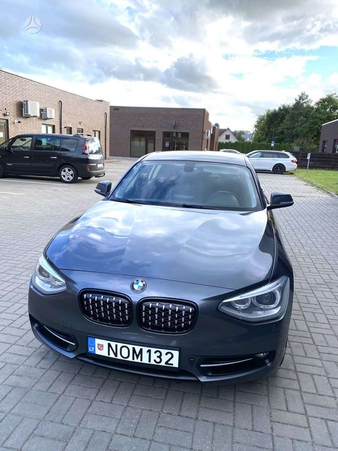 BMW 118, 2.0 l., Хэтчбек