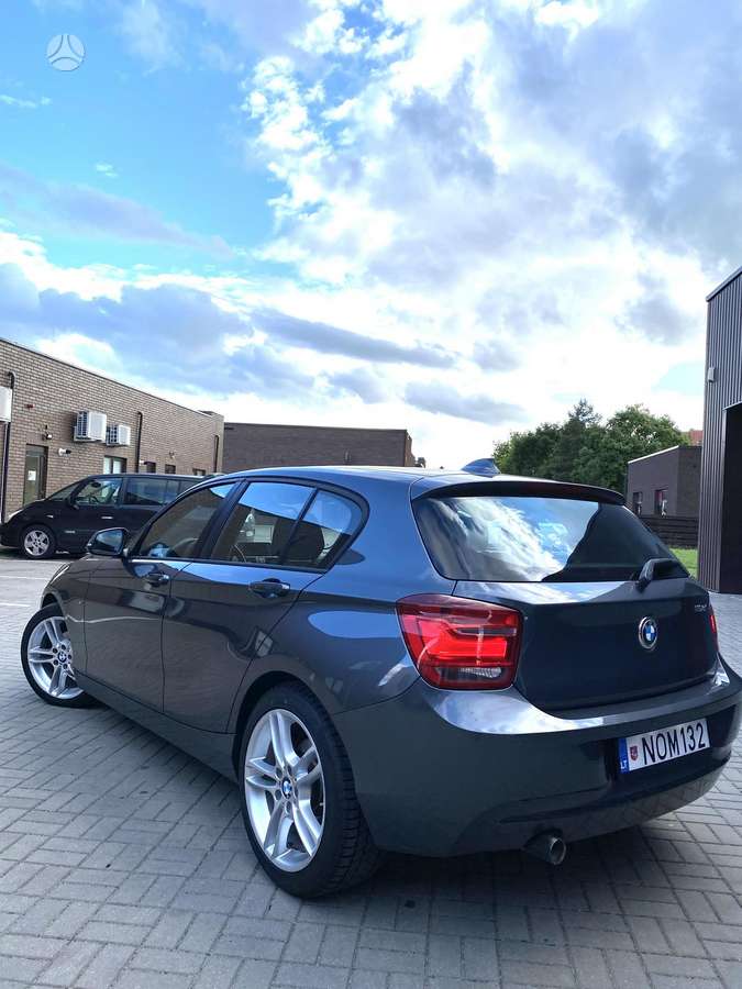 BMW 118, 2.0 l., Хэтчбек