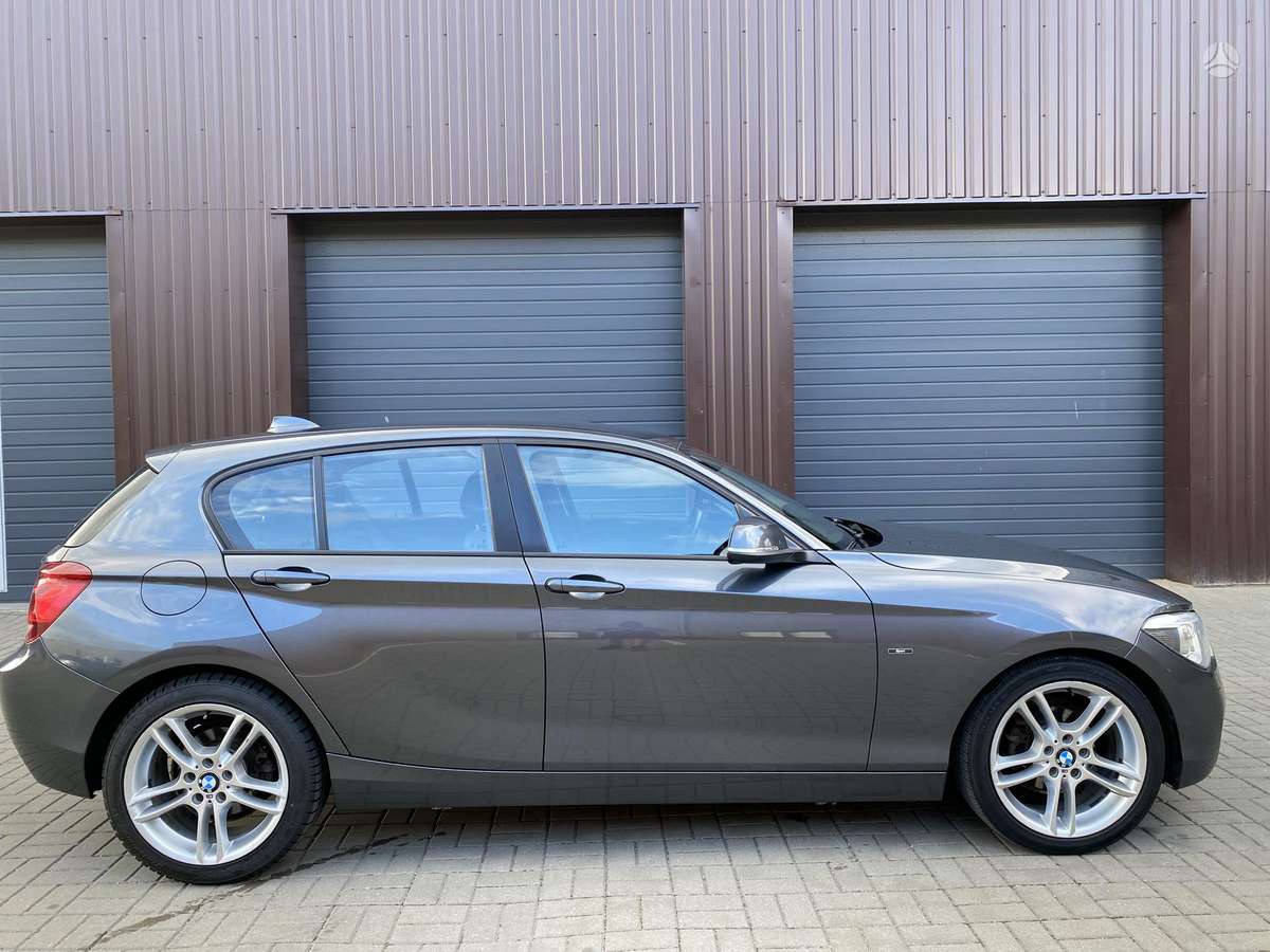 BMW 118, 2.0 l., Хэтчбек