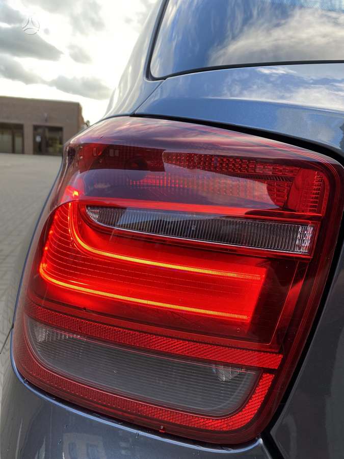BMW 118, 2.0 l., hatchback