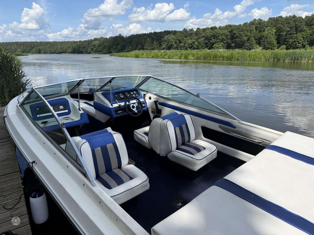 SEA RAY SR 180, yachts / cruisers