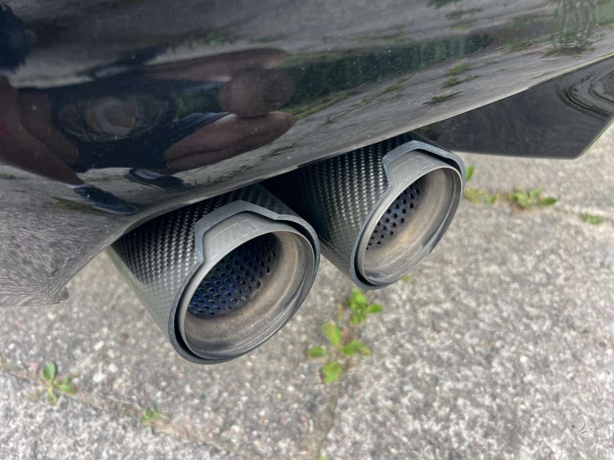 BMW M5, 4.4 l., Седан