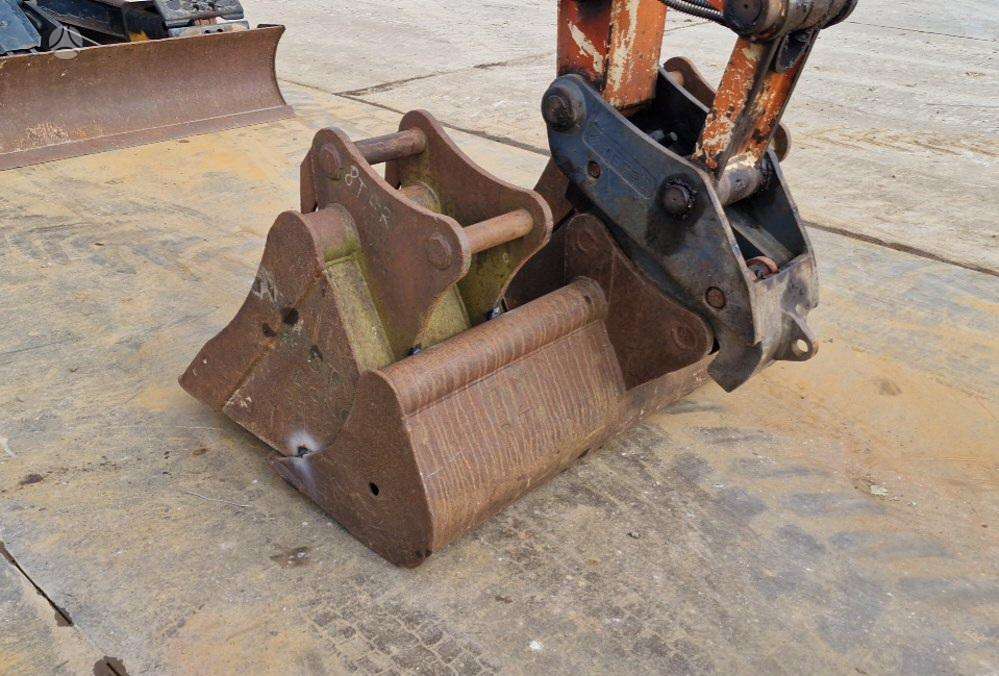 Hitachi ZX85US5A, mini excavator