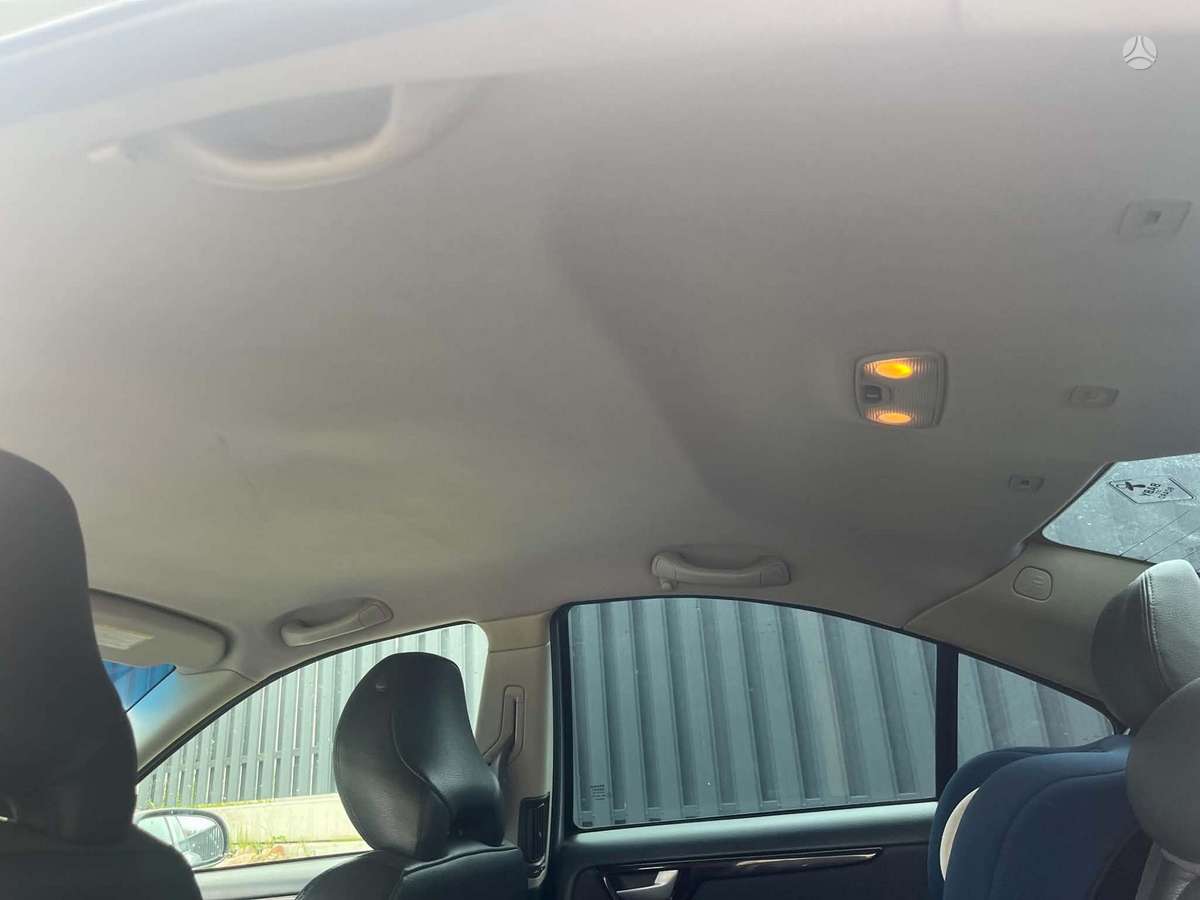 Volvo S60, 2.4 l., Седан