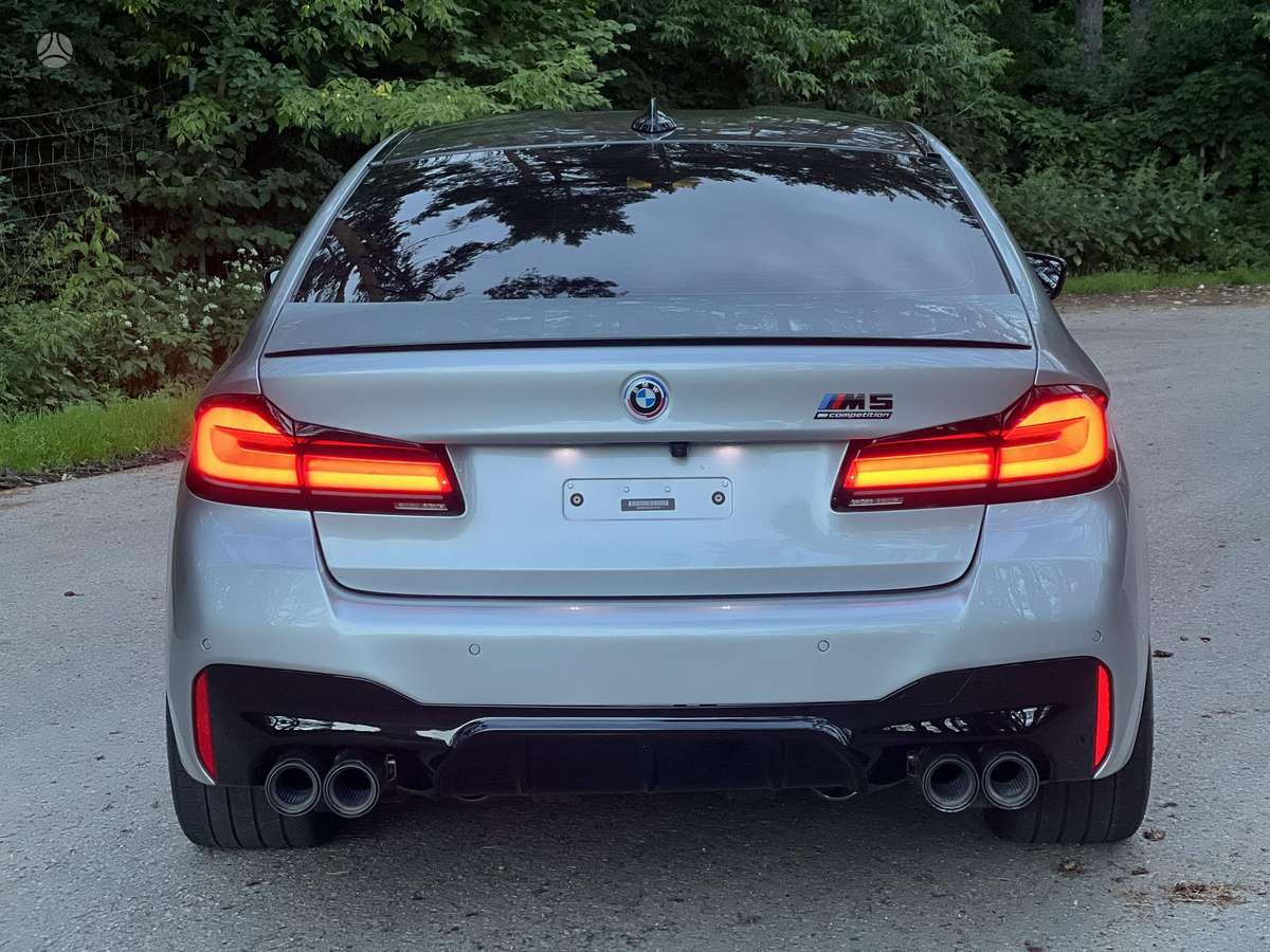 BMW M5, 4.4 l., Седан